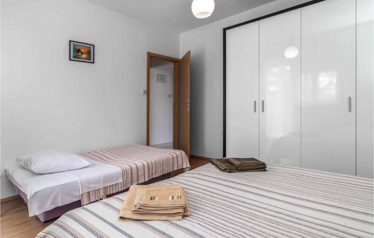Nice Apartment In Jadranovo With Wifi Exterior foto